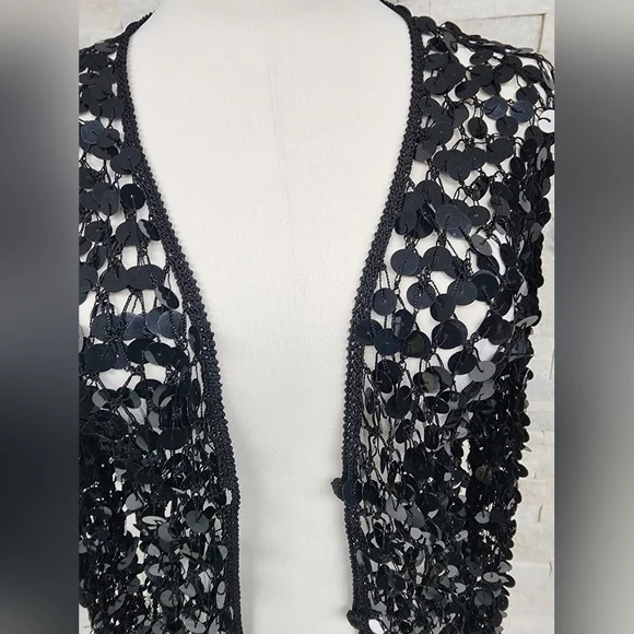 One of a kind cardigan 😍 - Picture 4 of 9